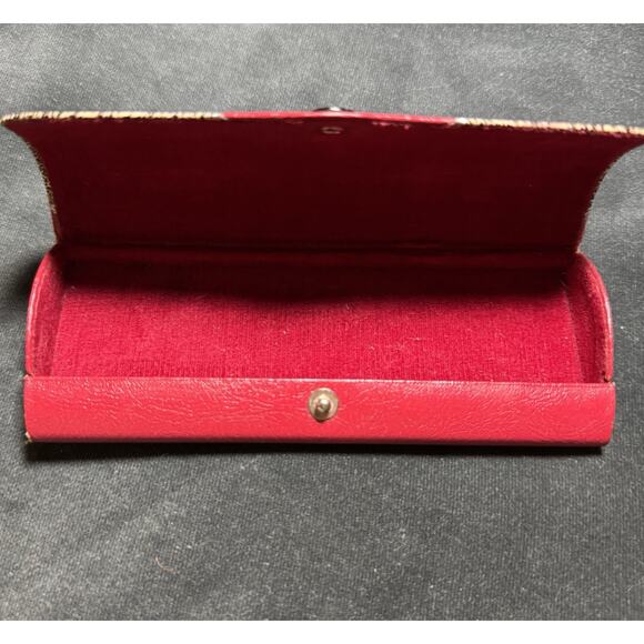 Vintage 1950s Red Hard Shell Leather Eyeglass Case Black Speckled Velvet Lined main image 13